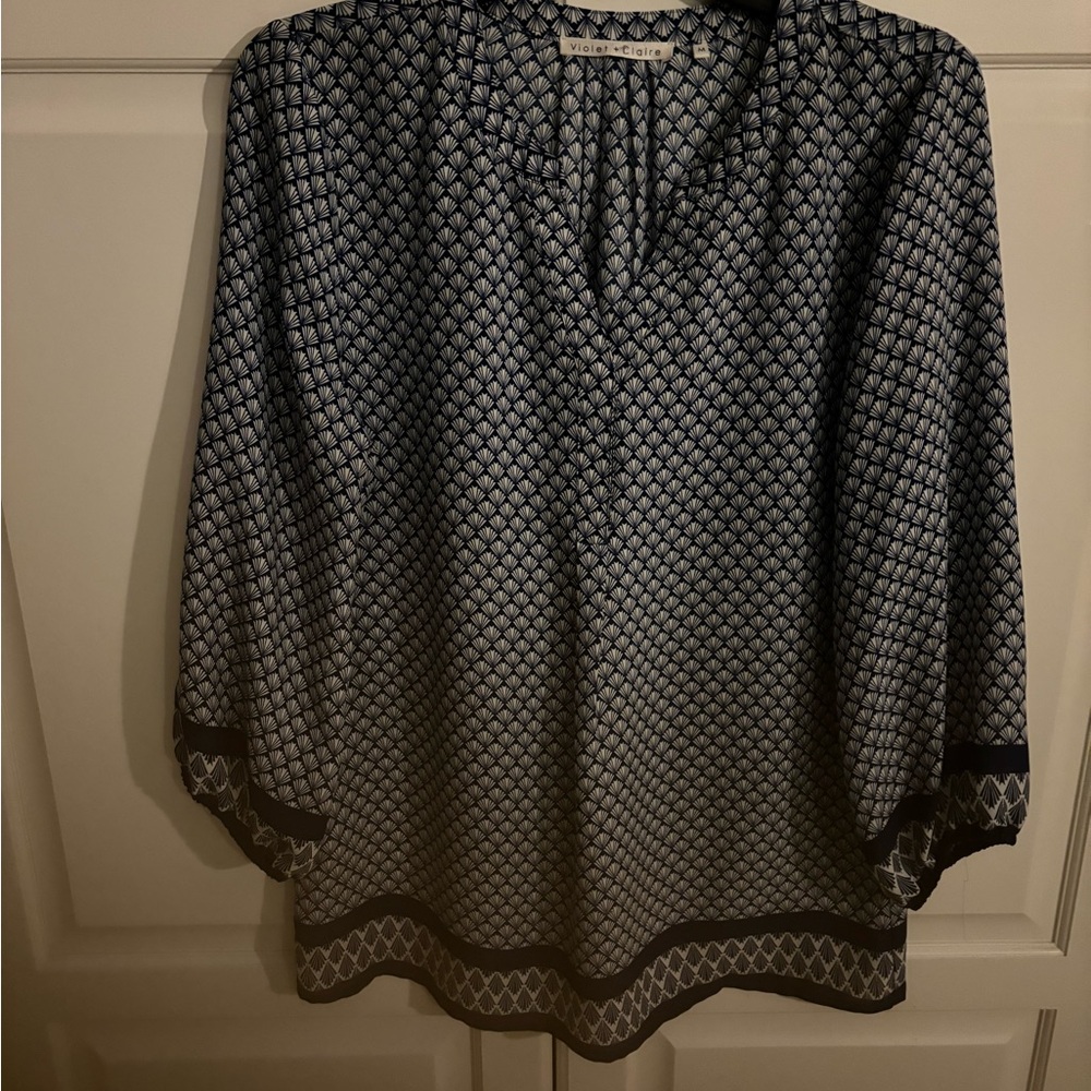 Chelsea & Violet Shirt Womens Size M Long Sleeve Blouse Top